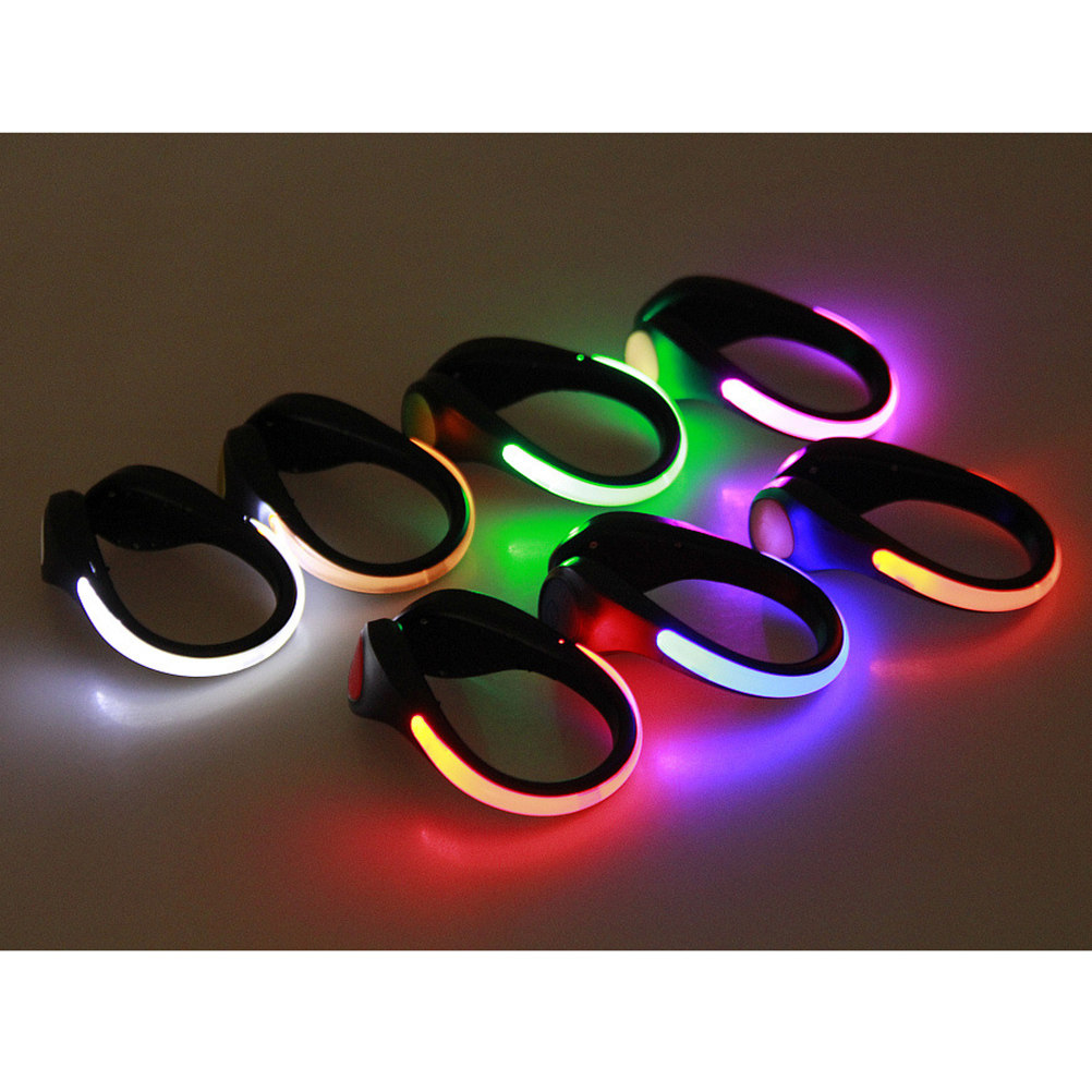 Cycling Gear Weather - 1個入り LED シューライトクリップ。夜間の視認性を高め、安全を確保。明るく、点灯し続ける。サイクリング、ジョギング、ウォーキングに最適。あらゆる天候に対応。