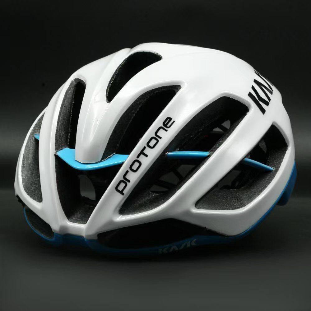 KASK Protone 軽量ロードサイクリングヘルメット  - Ultra Cycling Gear のレビューと価格